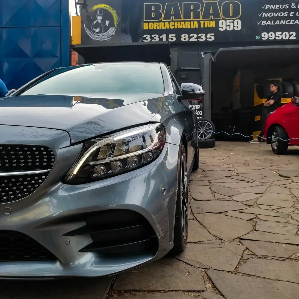 Fachada da Barão Borracharia - Serviço de borracharia em Porto Alegre - Barão Borracharia